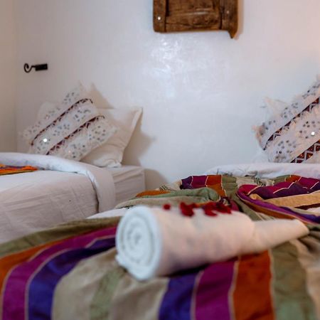 L'Oasis Du Bonheur Bed & Breakfast Ait Benhaddou Exterior photo