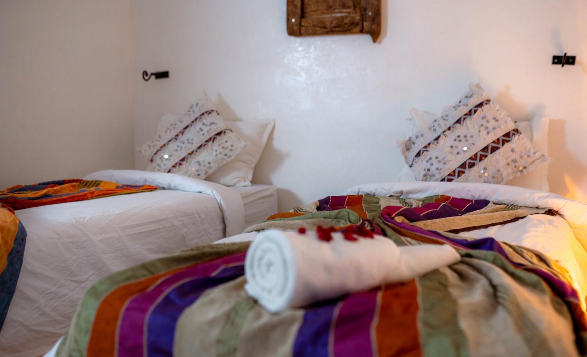 L'Oasis Du Bonheur Bed & Breakfast Ait Benhaddou Exterior photo