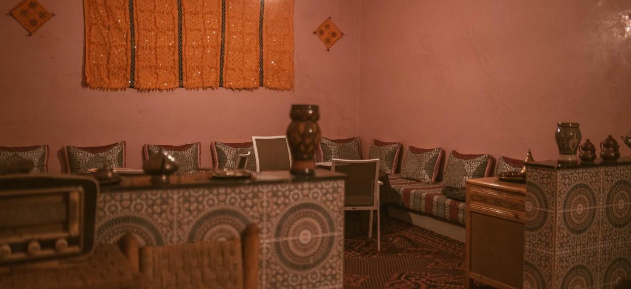 L'Oasis Du Bonheur Bed & Breakfast Ait Benhaddou Exterior photo